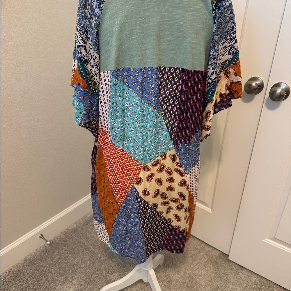 Umgee Green Tunic With Multicolor Patchwork Sleev… - image 2